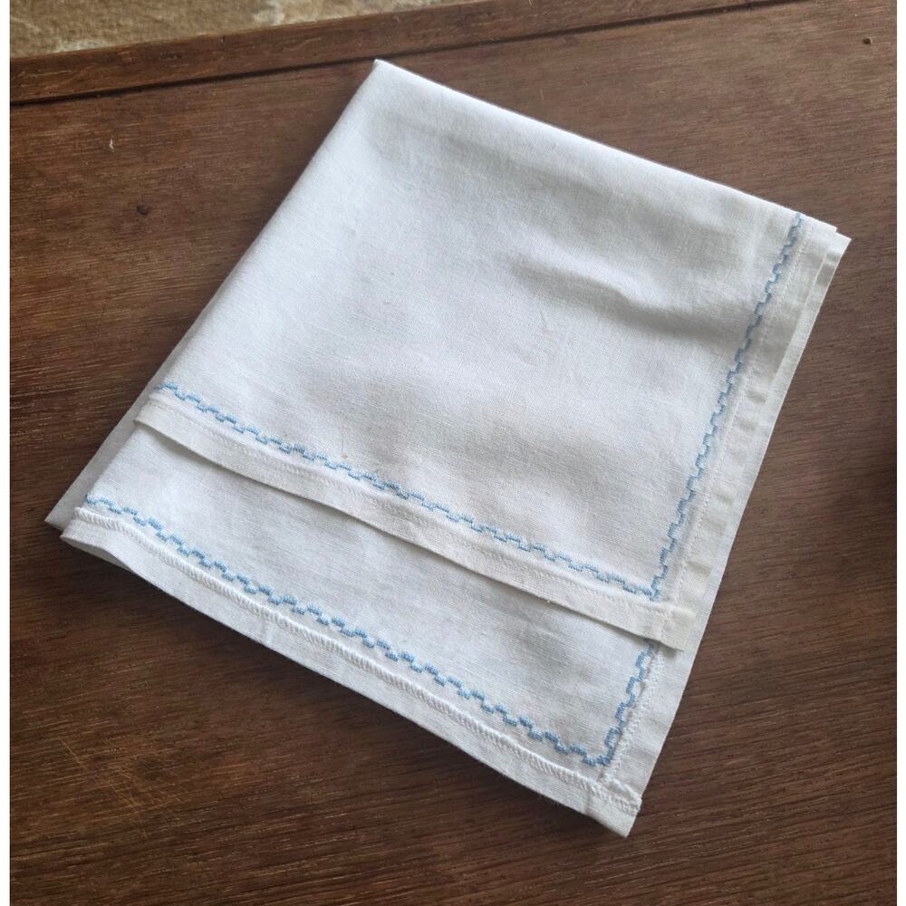 Vintage White Cotton Table Runner Blue Embroidered Trim Farmhouse Cottage Granny